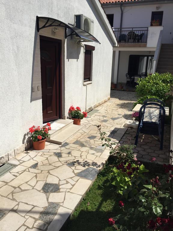 Stana Apartment Poreč Extérieur photo